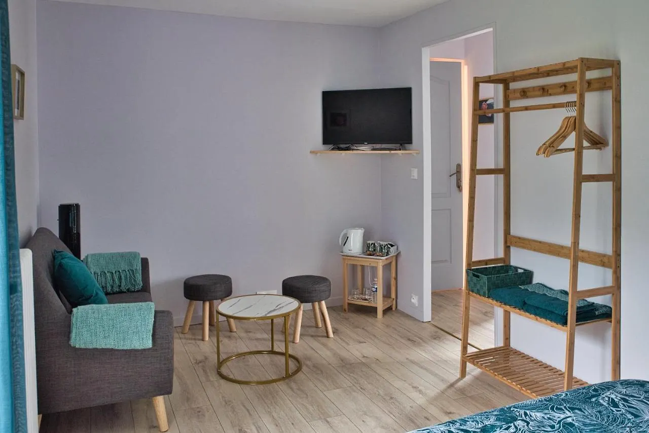 B&B La Jacarandiere Le Cambout 프랑스